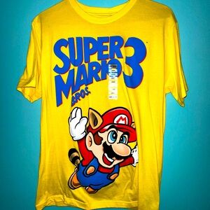 Super Mario Bros. 3 2013 Retro Video Game Tee NWT Size Large